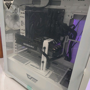 i5 12600k rtx3070 / 삼성오디세이 27인