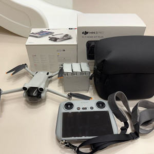 DJI Mini 3 Pro 드론 + 플라이모어킷