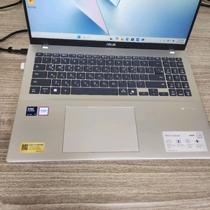 ASUS Vivobook X1607C 노트북 팝니다