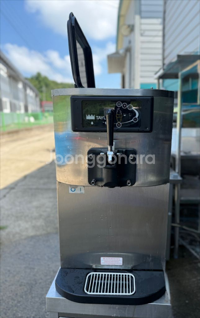 테일러 C709 소프트 아이스크림 기계--1