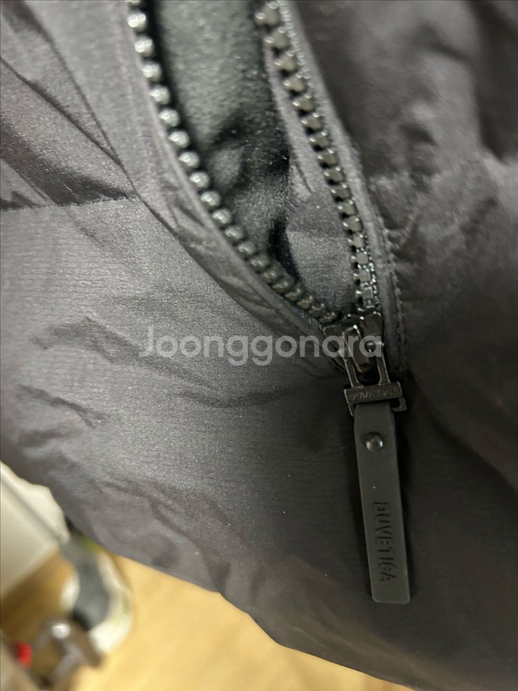 듀베티카 쿠크 패딩 블랙 52(105) 택그대로 팝니--3