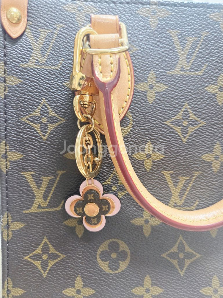 루이비통 내장칩 정품 삭플라bb + 플라워백참--3