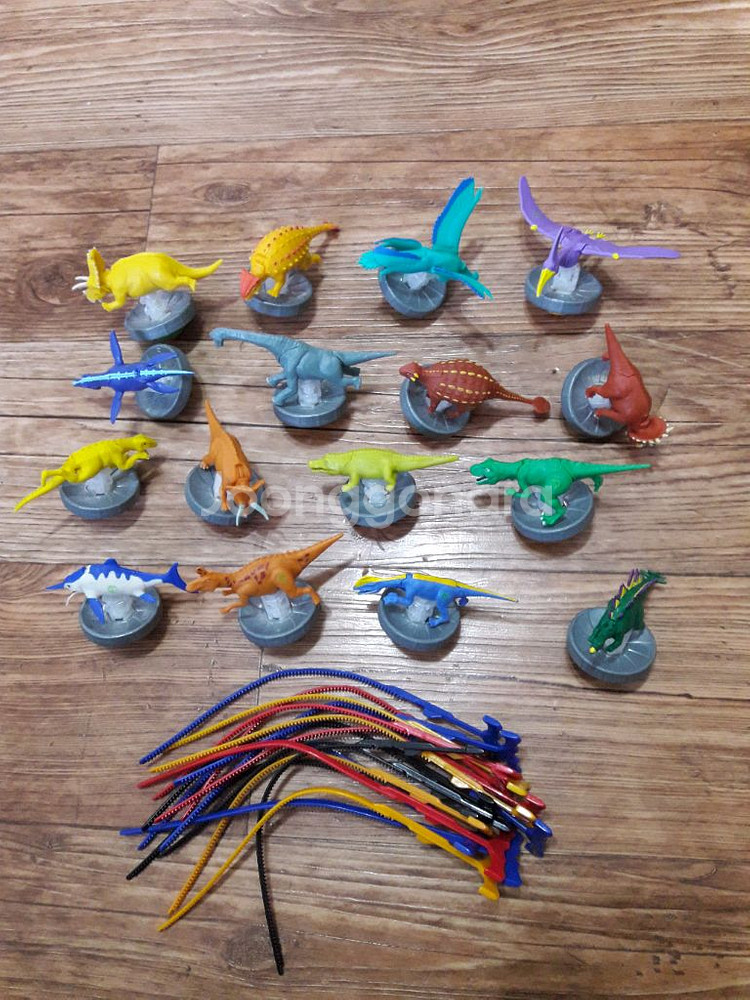 공룡메카드 공룡팽이--1