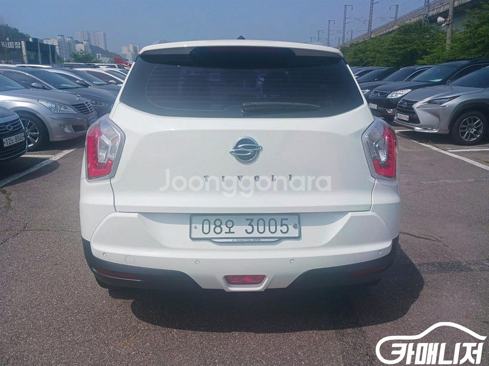 [KG모빌리티(쌍용) ]티볼리 가솔린 2WD 1.6 L--3