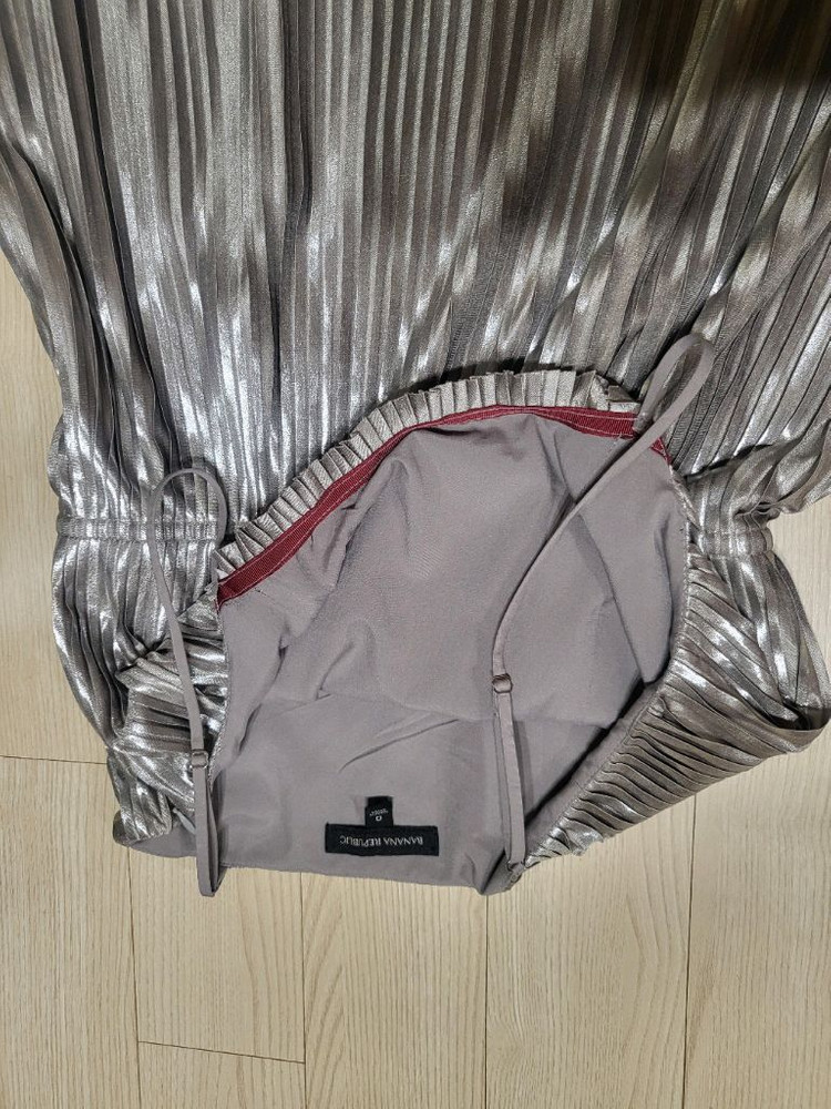 바나나리퍼블릭 은갈치 플리츠원피스 자라걸즈 크로쉐티--7