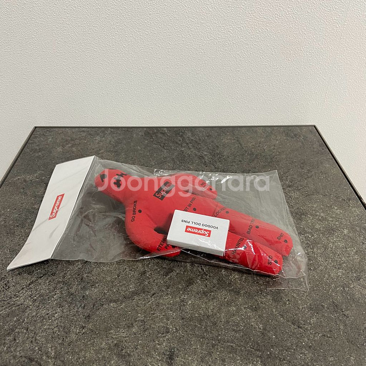 슈프림 부두 돌 레드 인형 세트 인테리어 소품--4