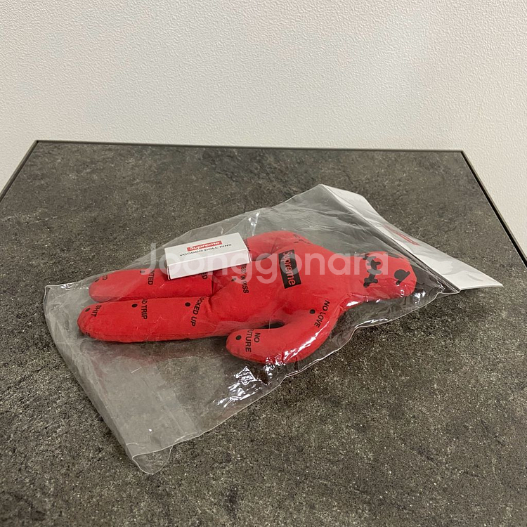 슈프림 부두 돌 레드 인형 세트 인테리어 소품--3