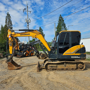 현대 02 공투 중고굴삭기 HX60MT 2017년식