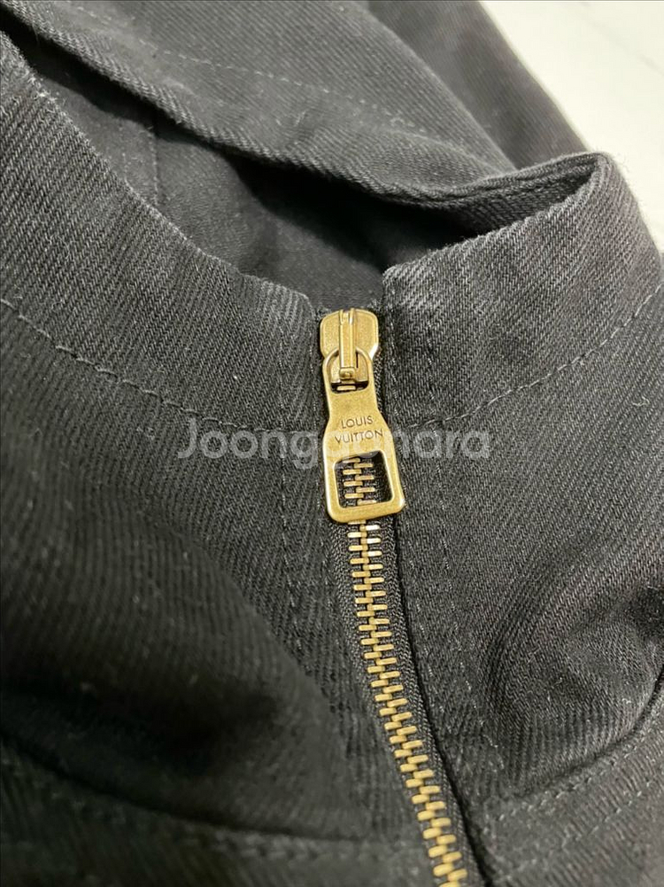 루이비통 모노그램 카펜터 데님 후드 자켓 50 백화점탭--1