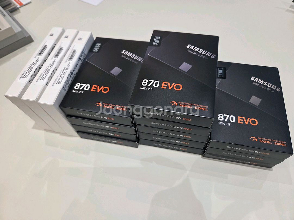 삼성 870 EVO SSD (500GB/1TB) 미개봉--0