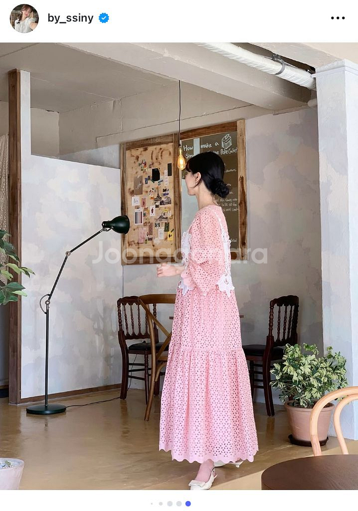 마지막가격-바이씨니 단독 펀칭뷔스티에원피스(핑크.새상품--2