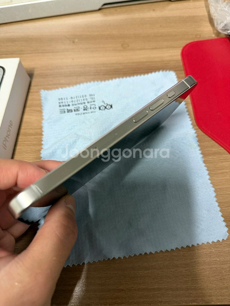 아이폰 15 pro 256 화이트 특s급--2