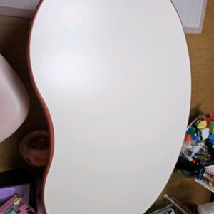 일룸 피넛테이블 및 윙키즈의자 팝니다