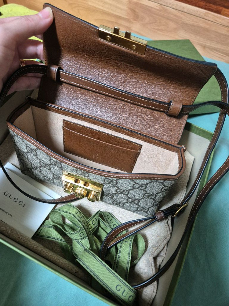 구찌 패드락 미니백 이미지