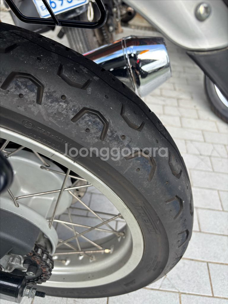 로얄엔필드 인터셉터650 크롬모델 낮은키로수 급매--3