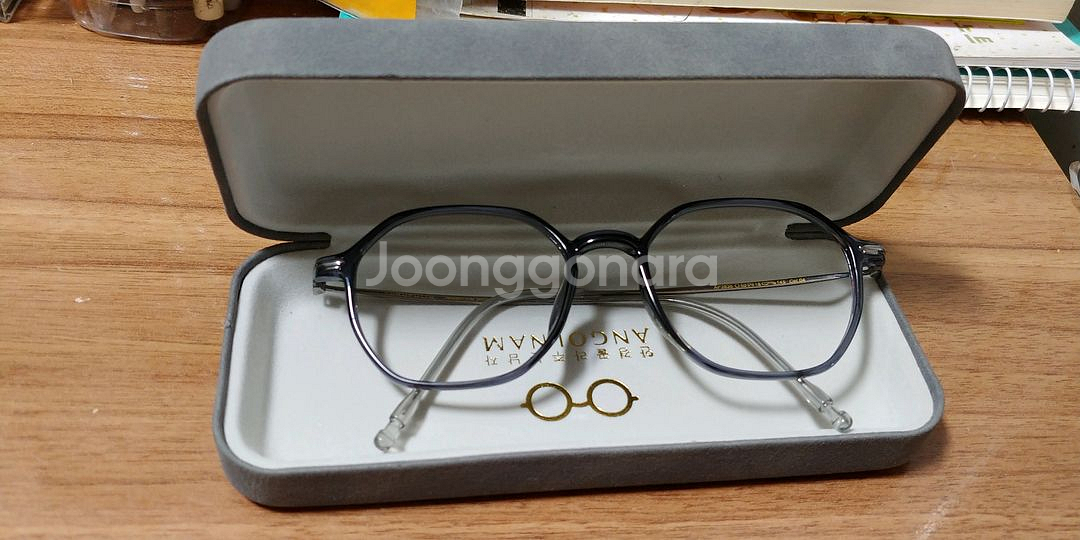 가볍고 디자인좋은 안경테--0