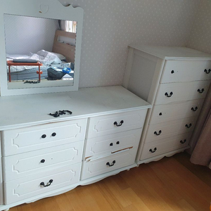 무료나눔 가구들 서랍장 안방 거실장 협탁 등