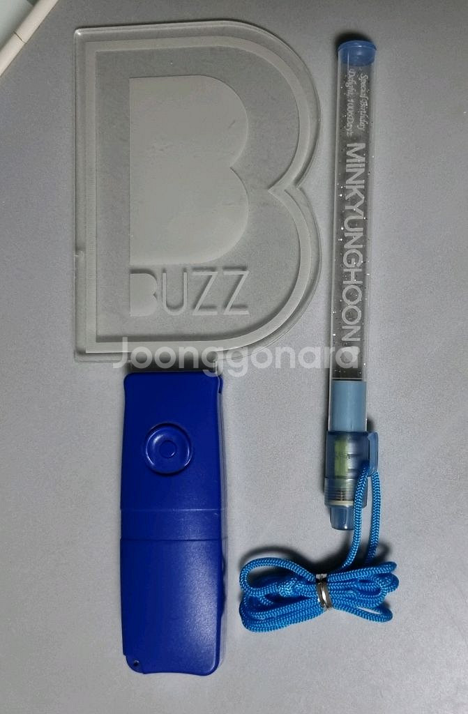 버즈 (민경훈) 응원봉--1