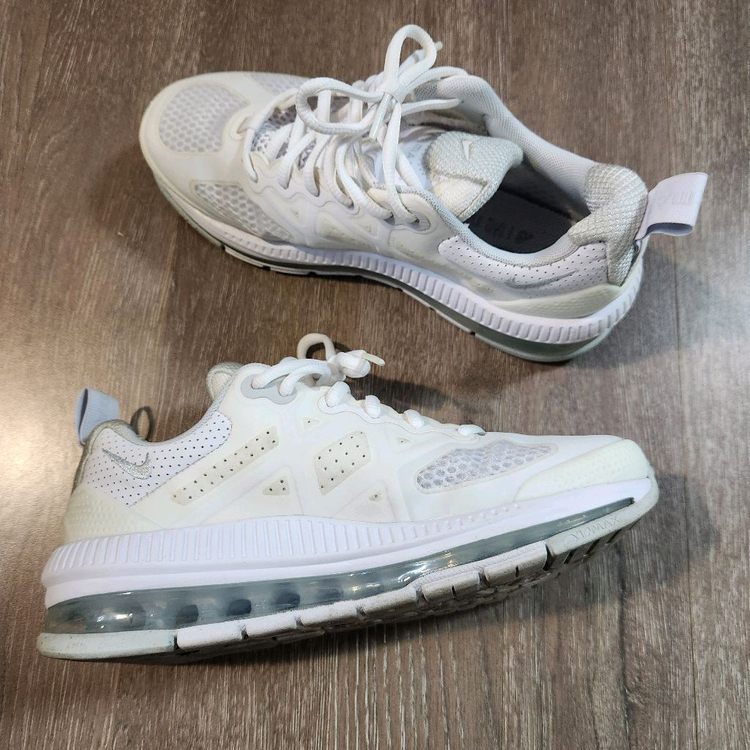 나이키 에어맥스 트리플화이트 240 일반택포 이미지