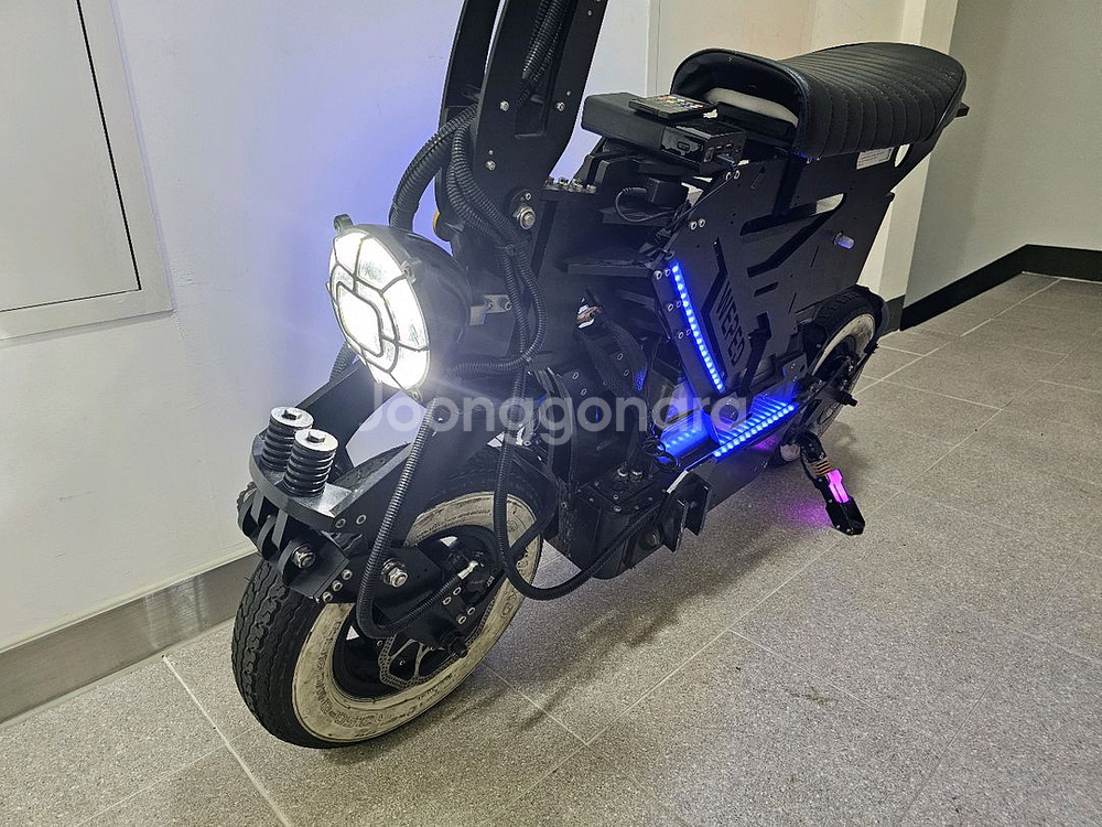 위페드 사이버폴드 하이퍼 M 전동킥보드 전기스쿠터--2