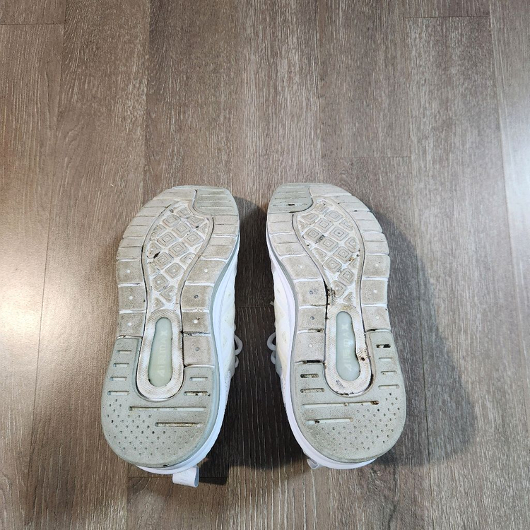 나이키 에어맥스 트리플화이트 240 일반택포 이미지