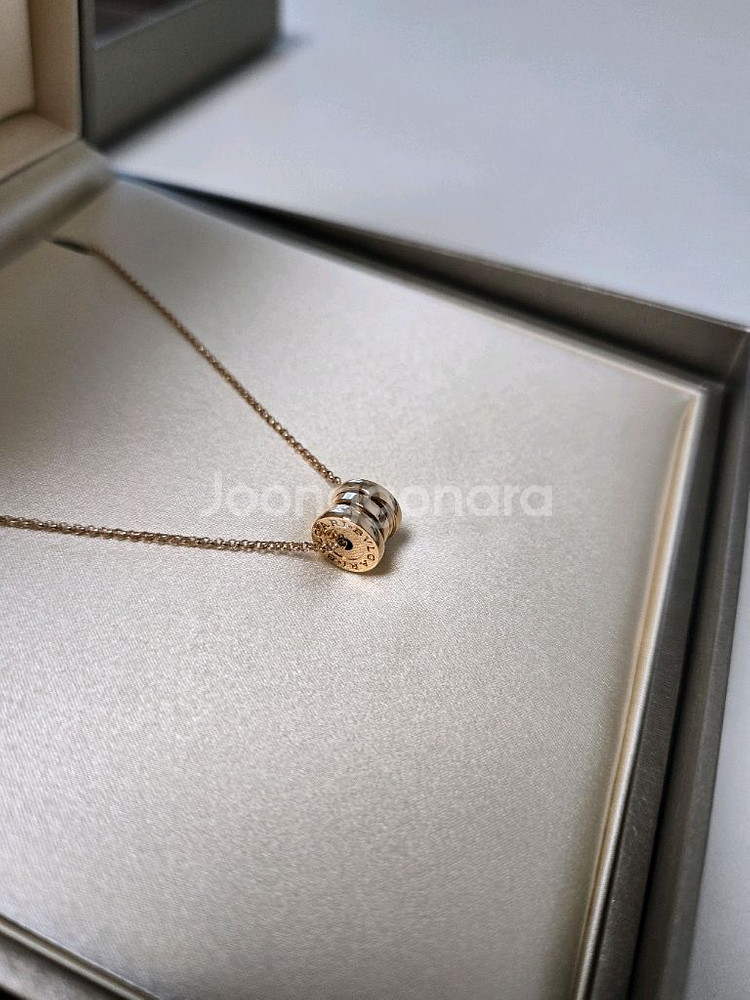 불가리 비제로원 미니 로즈골드--1