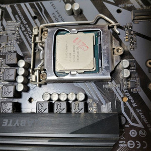 (전북익산) i7 9700 메인보드 처분합니다
