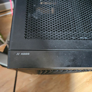 커세어 프레임 4000d