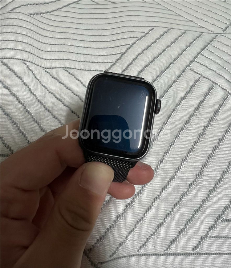 애플워치 se 40mm 스페이스그레이 밀레니즈루프--1