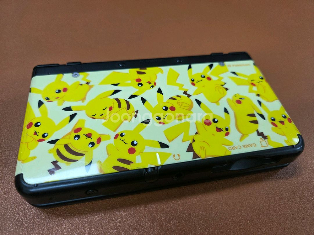 닌텐도 3ds 뉴작다수 피카츄 판매합니다.--1