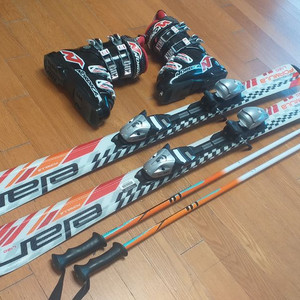 쥬니어 스키 세트( 스키120cm,부츠220~225mm