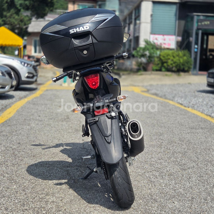 21년식 GSX-S125 짧은키로수 저렴하게 판매합니다--3