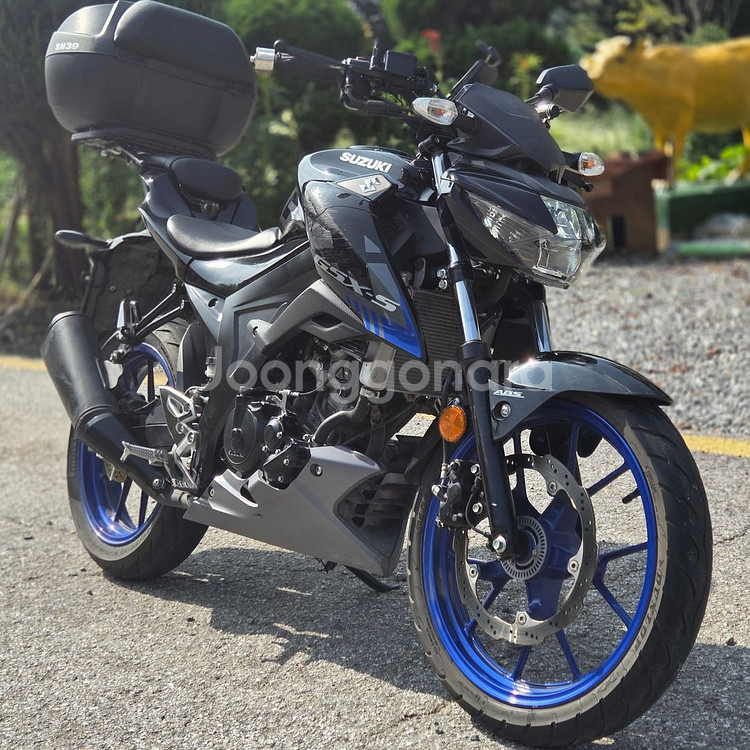 21년식 GSX-S125 짧은키로수 저렴하게 판매합니다--6