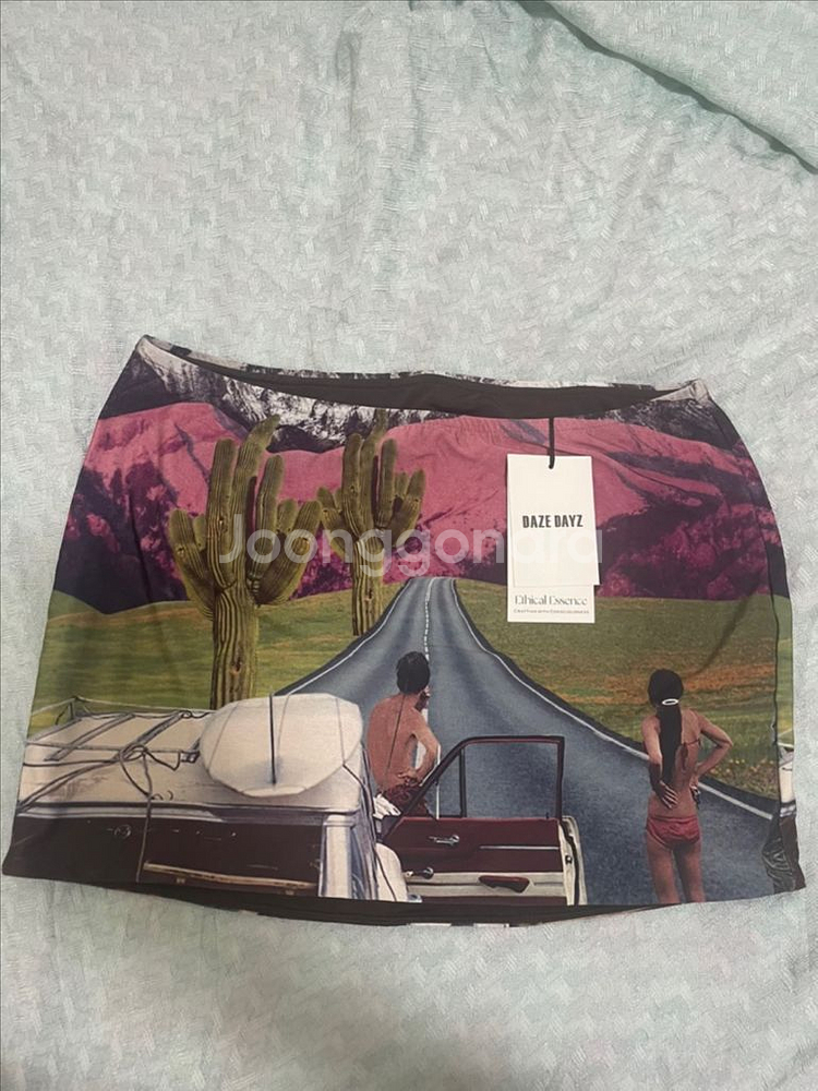 데이즈데이즈 roadtrip mini skirt M--7