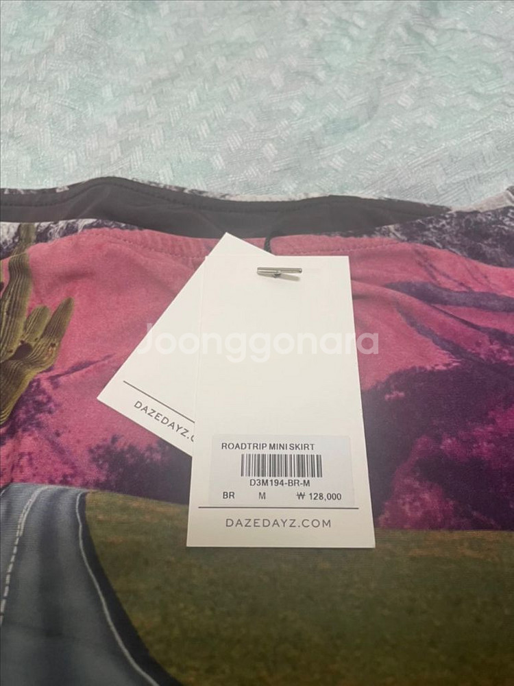 데이즈데이즈 roadtrip mini skirt M--8