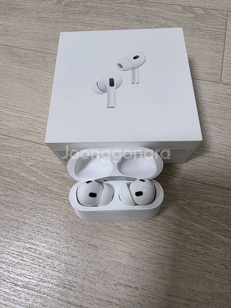 애플 애어팟프로2 c타입버전 팝니다.--2
