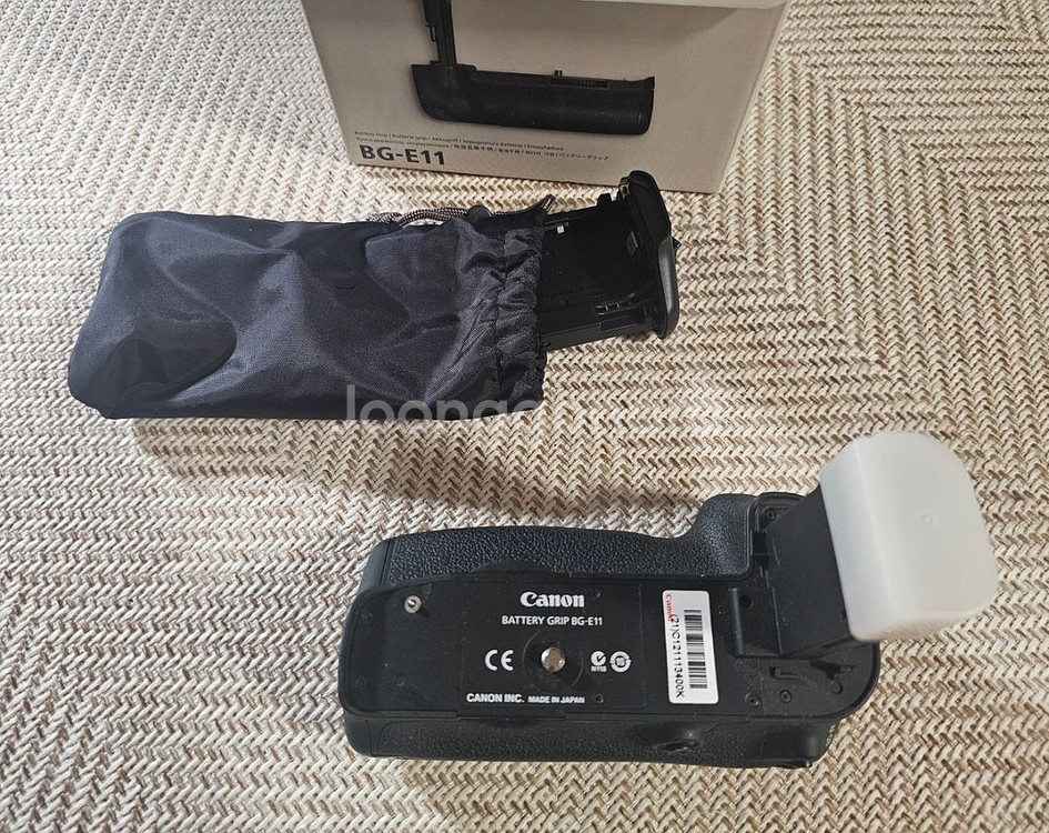 캐논 5D Mark III 세로그립 BG-E11 판매--1