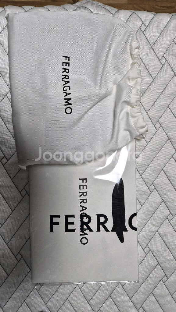 페라가모 컷아웃 크로스백/페레가모 가방/크로스백--5