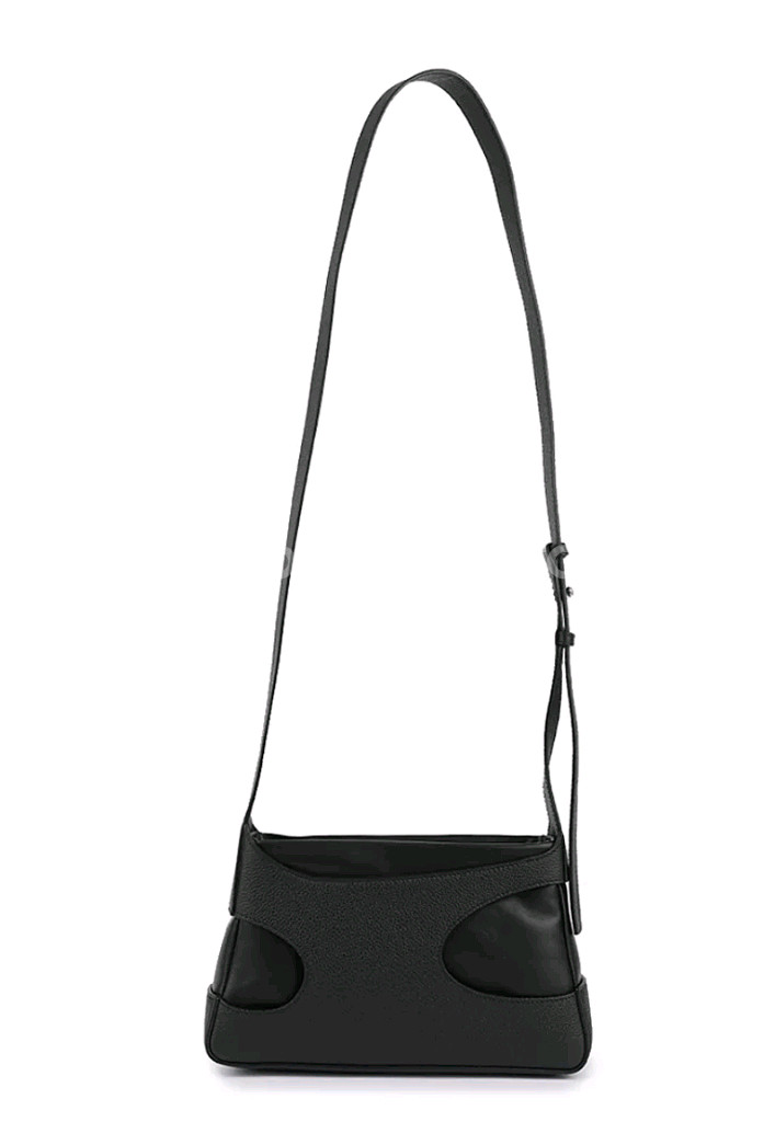 페라가모 컷아웃 크로스백/페레가모 가방/크로스백--3