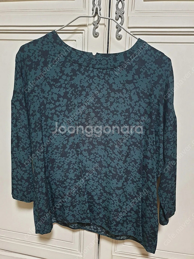 유니클로 블라우스--4