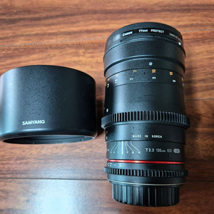 캐논용 삼양 vdsr 135mm t2.2