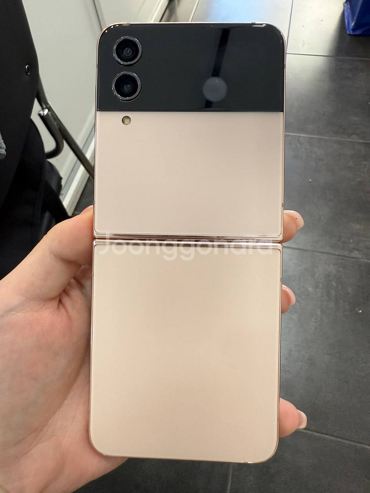 A급)갤럭시Z플립4 256GB 골드 1071--0