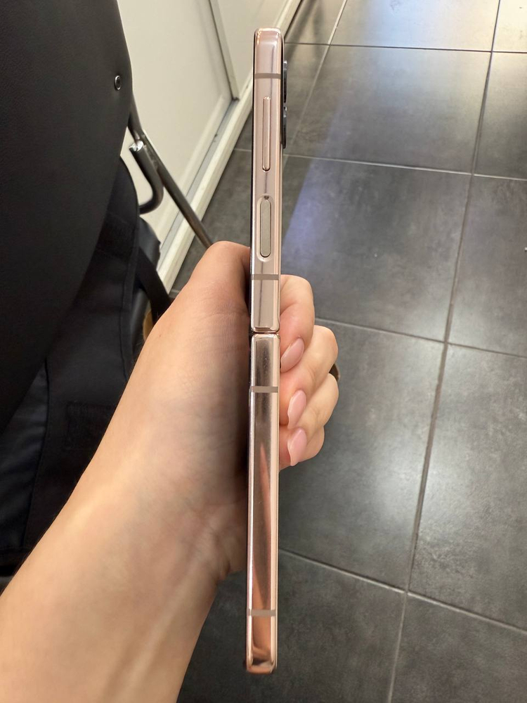 A급)갤럭시Z플립4 256GB 골드 1071--5