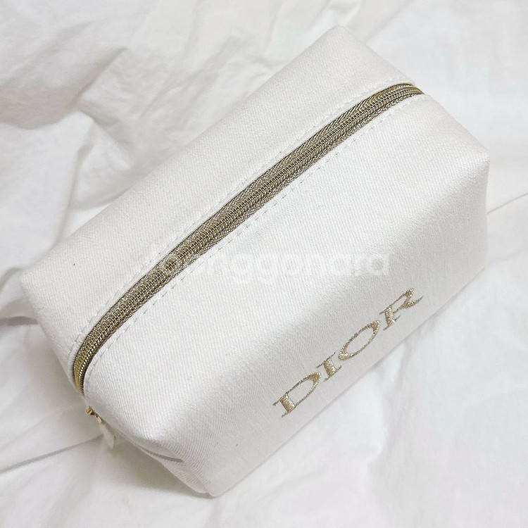 디올 뷰티 파우치--4