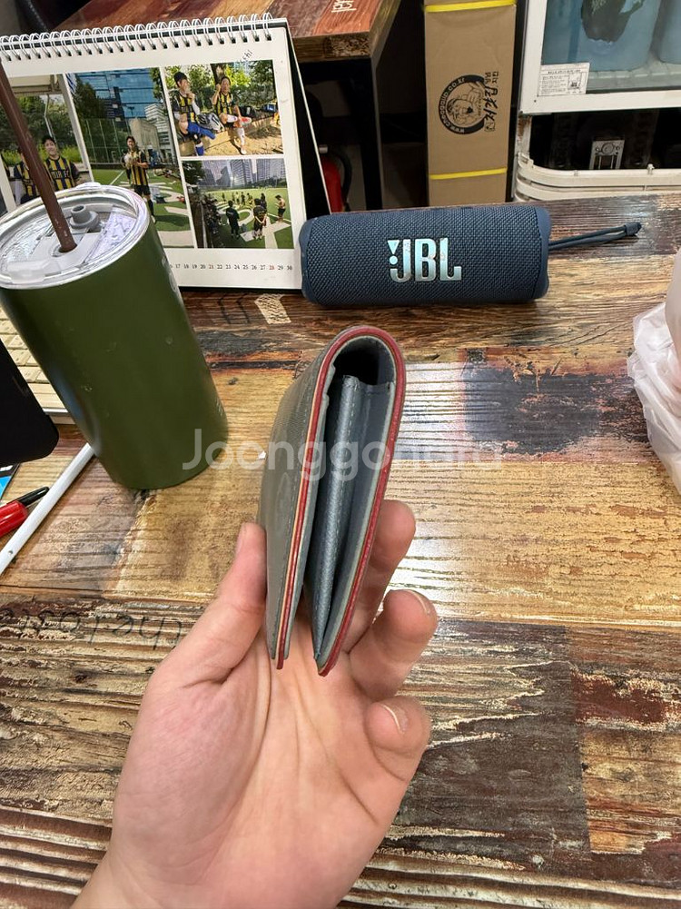 루이비통 킴존스 장지갑--4