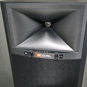jbl 4305p 액티브 스피커 블랙