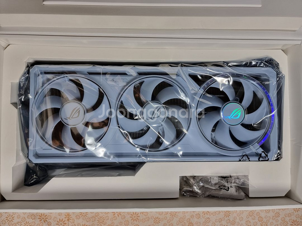 ASUS ASTRAL 5080 WHITE 16GB 인텍--1
