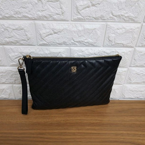 루이까또즈 여성 클러치백 (퀄팅 가죽)