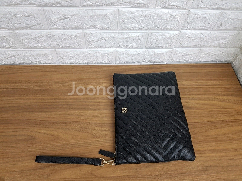 루이까또즈 여성 클러치백 (퀄팅 가죽)--3