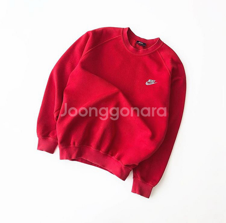 nike 나이키 빈티지 레드 맨투맨. 스웻셔츠--1